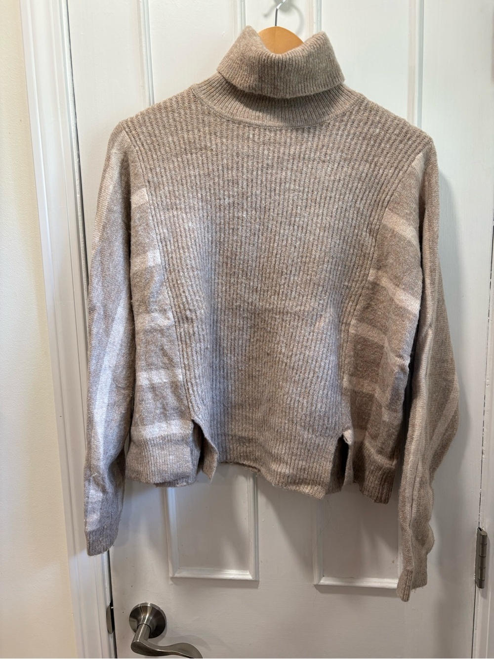 Splendid Beige Ribbed Turtleneck Sweater